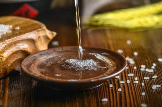 醫(yī)用酒精和食用酒精的區(qū)別是什么？